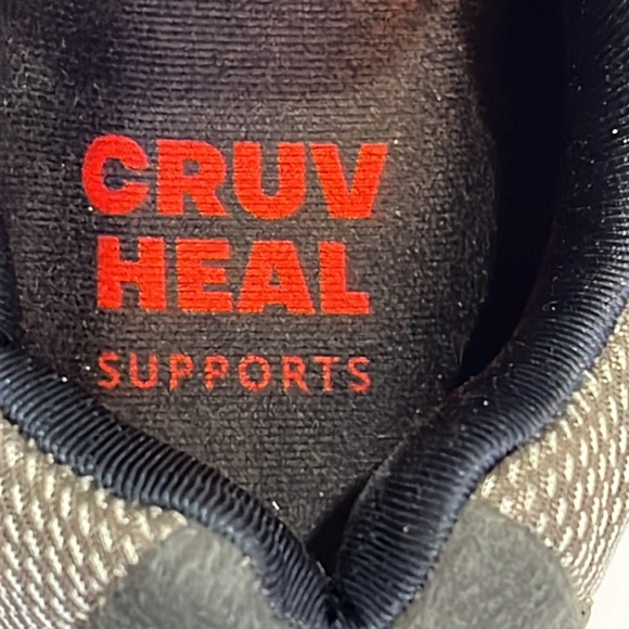 Men’s gray laced Golite rock absorber hiking shoes size 8.5 w/cruv heal support - Picture 8 of 15